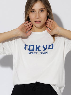 Жіноча футболка регуляр S молочний ADEN Shop ЦБ-00219218 | 6841748