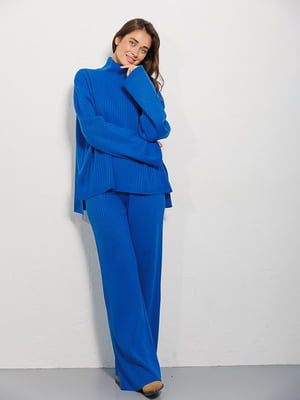 Вязаный синий костюм в рубчик: свитер оверсайз, брюки | 6852615