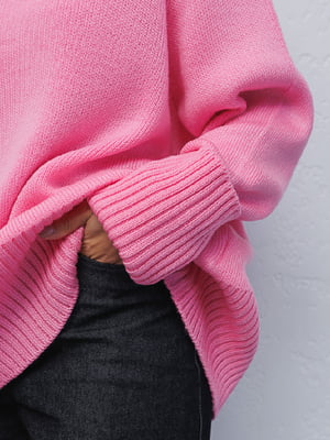 Подовжений рожевий светр вільного фасону | 6852867