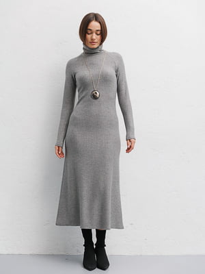 Довга сіра сукня з текстурного трикотажу | 6853069