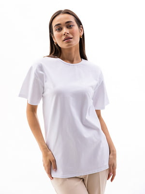 Біла футболка з вирізом на спині знизу | 6853296