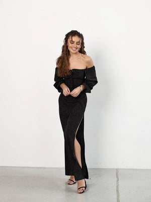 Довга чорна сукня в горошок з імітацією корсета на шнурівці та високим розрізом збоку | 6858564
