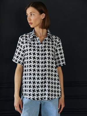Блуза вільного крою з короткими рукавами чорно-біла | 6862959