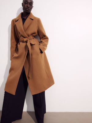 Приталене коричневе пальто довжиною до литок | 6863846