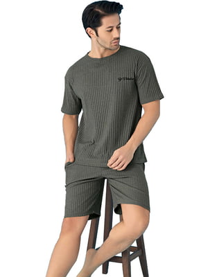 Піжама кольору хакі: шорти та футболка | 6864445