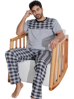 Піжама сіра в клітинку: футболка та штани | 6864449