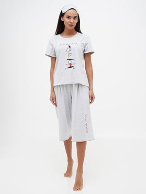 Бавовняна сіра піжама з принтом: футболка та бриджі | 6865590