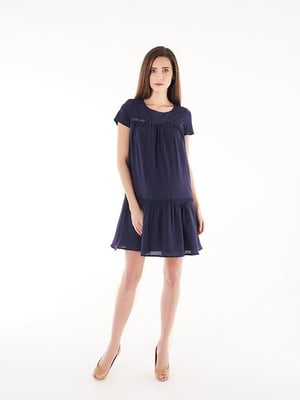 Темно-синя сукня для вагітних з воланом та ажурною вставкою | 6865638