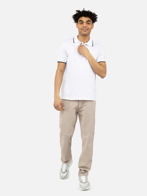 Бавовняна біла футболка-поло з контрастною окантовкою | 6872352