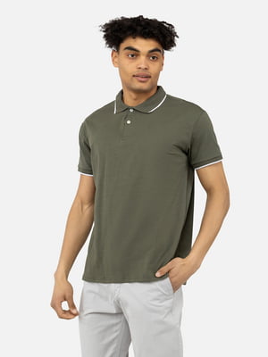 Бавовняна футболка-поло кольору хакі з контрастною окантовкою | 6872362