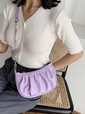 Фіолетова класична сумка-багет на срібному ланцюжку | 6875340