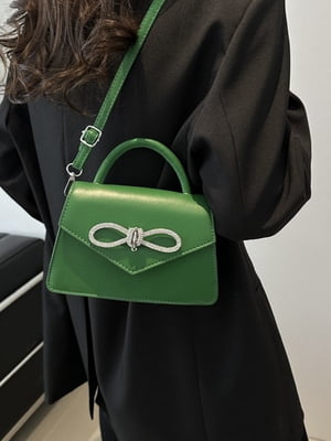 Зелена сумка крос-боді зі сріблястим декором | 6875350
