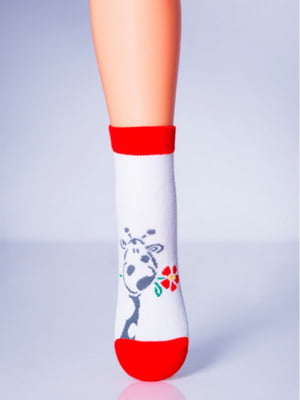 Теплые носки средней длины молочного цвета с рисунком | 6867906