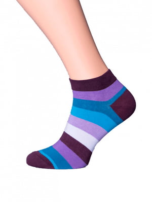 Укороченные фиолетовые носки в контрастные полосы | 6868975