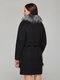 Пальто черное с мехом чернобурки | 2701825 | фото 3