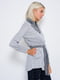 Джемпер серый со стилизованной клетчатой блузой | 4479618 | фото 2