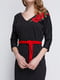 Платье черное с аппликацией и поясом | 3486511 | фото 3