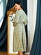 Сукня кольору хакі в принт | 5756707 | фото 2