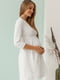 Рубашка ночная для беременных и кормящих молочного цвета в принт | 5987760 | фото 2