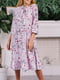 Платье А-силуэта серое с цветочным принтом | 6023374