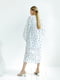 Платье А-силуэта белое с цветочным принтом | 6033783 | фото 2
