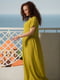 Платье А-силуэта оливкового цвета | 6055560 | фото 2