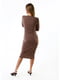 Платье-футляр коричневое | 6081221 | фото 4