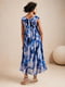 Сукня А-силуету синя в принт | 6090180 | фото 2