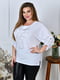 Жіноча стильна блузка кофта декорована стразами розмір: 52-54, 56-58, 60-62, 64-66 білий, 52/54 | 6253105 | фото 4