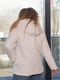 Жіноча демісезонна куртка коротка плащівка на 100 синтепоні розмір: 48-50, 52-54, 56-58, 60-62 молочний, 48/50 | 6253285 | фото 3