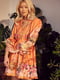 Платье А-силуэта оранжевого цвета в принт | 6257904 | фото 2