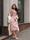 Платье А-силуэта розовое в принт | 6260390 | фото 4