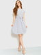 Платье А-силуэта белое в принт | 6262520