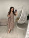 Платье А-силуэта темно-бежевое с принтом | 6285224 | фото 2