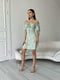 Платье А-силуэта оливковое в цветочный принт | 6298808