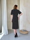 Платье А-силуэта черное в принт с пояском | 6301102 | фото 4