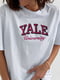 Футболка белая с вышитой надписью Yale University | 6307802 | фото 4