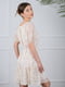 Платье А-силуэта цвета пудры с цветочным принтом | 6328017 | фото 3