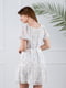 Платье А-силуэта белое с цветочным принтом | 6328018 | фото 4