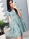 Платье А-силуэта фисташкового цвета в принт | 6329714 | фото 2