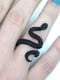 Женское кольцо “черная змея” вокруг пальца | 6332817 | фото 2