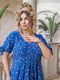 Платье А-силуэта цвета электрик с цветочным принтом | 6336786 | фото 2