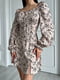 Платье А-силуэта бежевое с принтом | 6336850 | фото 7