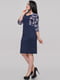 Сукня-футляр синя з принтом | 6384906 | фото 2