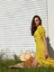 Платье А-силуэта желтое в принт | 6401374 | фото 2