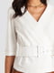 Блузка с коротким рукавом и поясом белая | 6436379 | фото 4