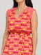 Платье А-силуэта розовое с принтом | 6440029 | фото 3