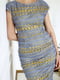 Кружевное платье-футляр с контрастной подкладкой фиолетовое | 6440293 | фото 2