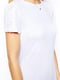 Облегающее платье‑футболка с декорированными рукавами белое | 6440618 | фото 3