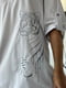 Блуза-туніка біла із дизайнерською вишивкою “Тигр” | 6505295 | фото 3